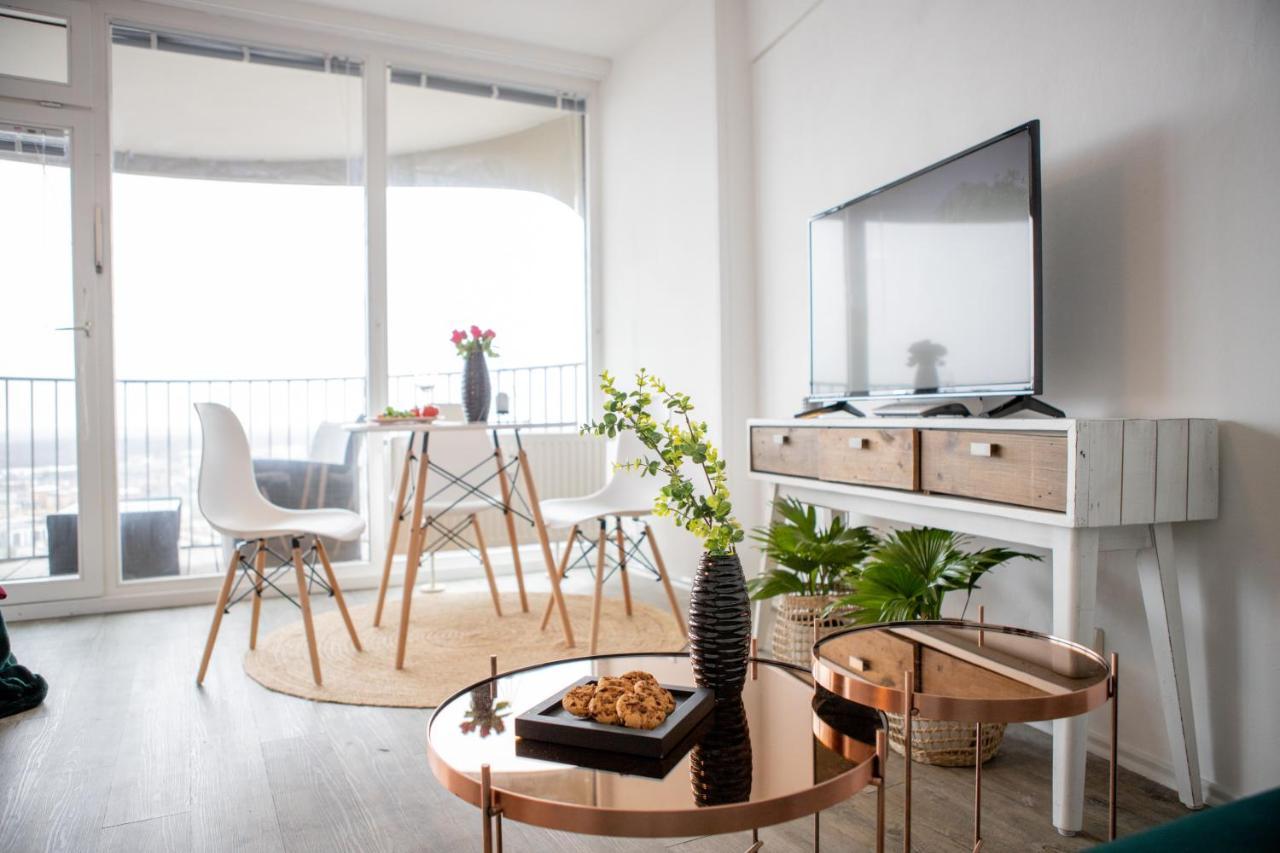 Modernes Apartment Mit Tollem Blick Ueber Die Stadt เอาก์สเบิร์ก ภายนอก รูปภาพ