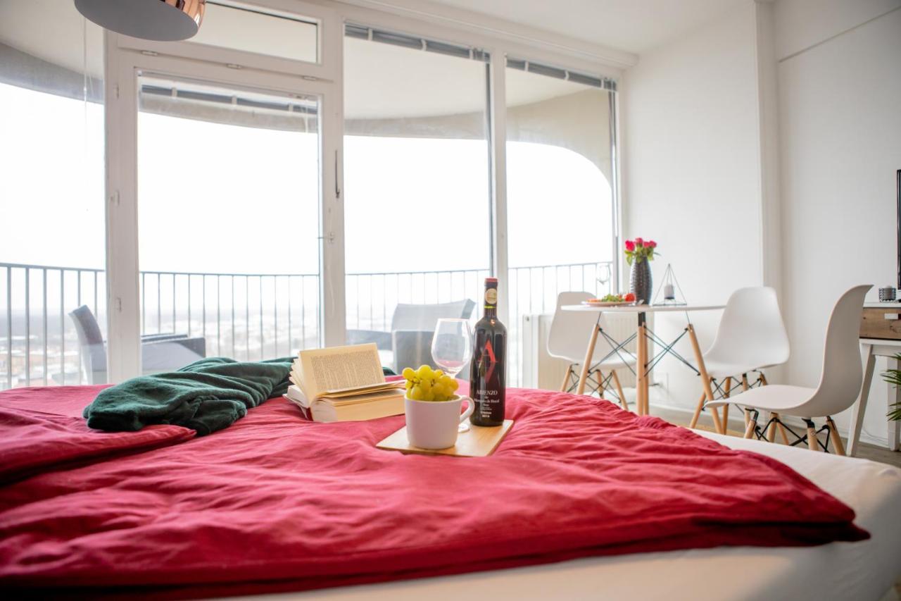 Modernes Apartment Mit Tollem Blick Ueber Die Stadt เอาก์สเบิร์ก ภายนอก รูปภาพ